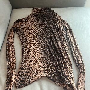 Leopard Print Turtleneck Top M